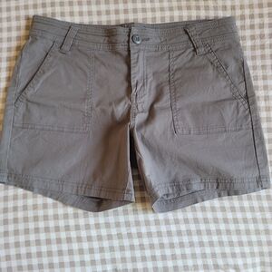 Prana Women's Gray Cargo Shorts Size 10